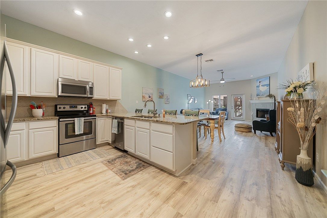 15414 Salt Cay Ct APT 5E Corpus Christi, TX 78418 - Thumbnail 5