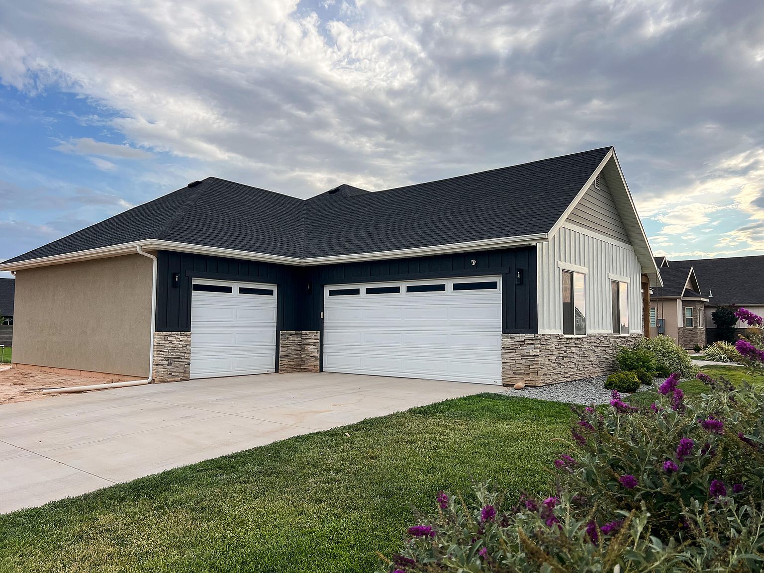 582 E 5020 N Enoch, UT 84721 - Thumbnail 5