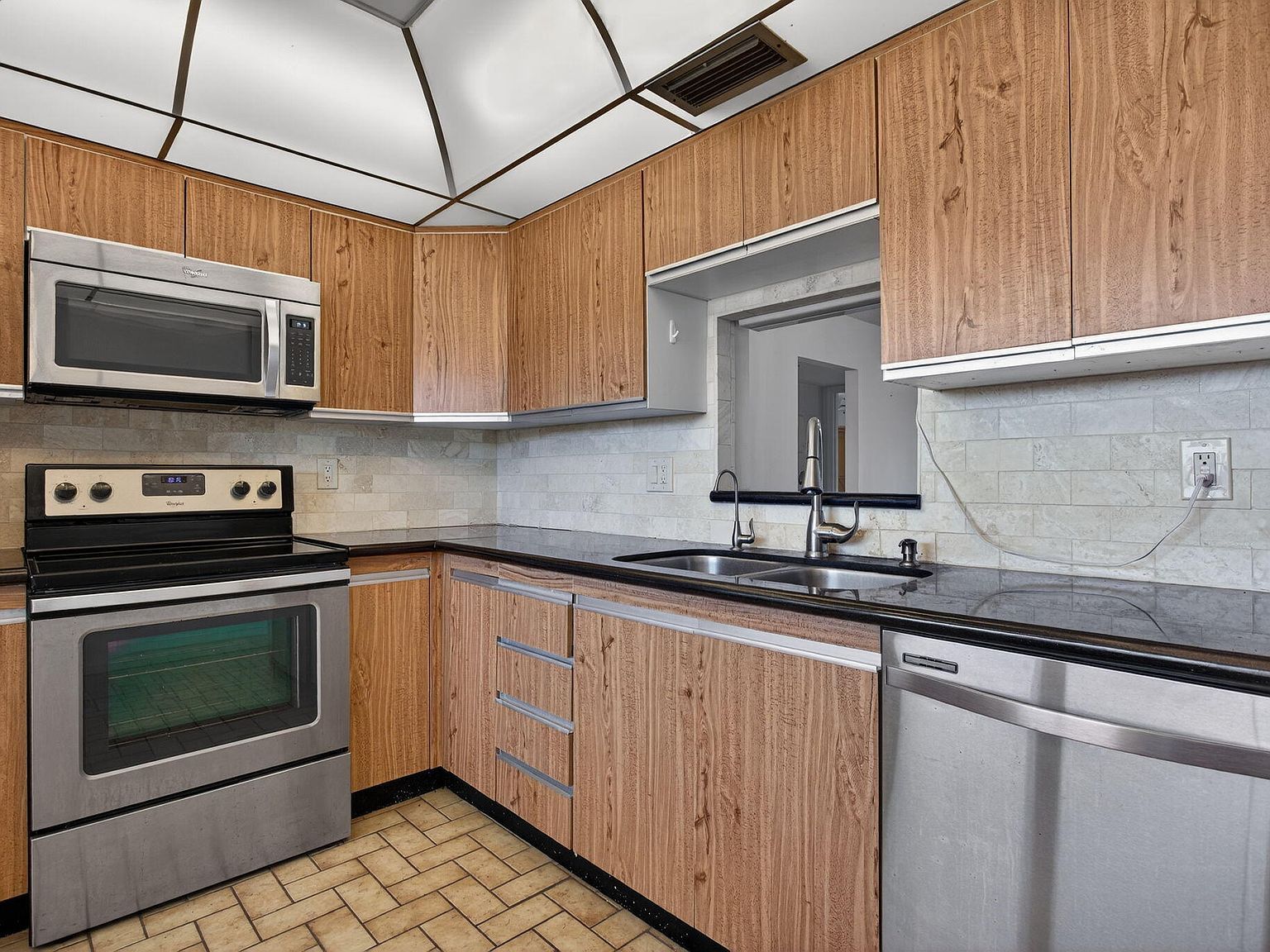 3203 Portofino Point APT L4 Coconut Creek, FL 33066 - Thumbnail 5