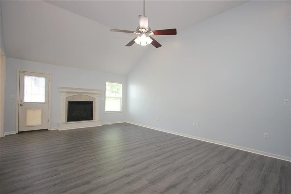 109 Deerfield Dr Warrensburg, MO 64093 - Thumbnail 5