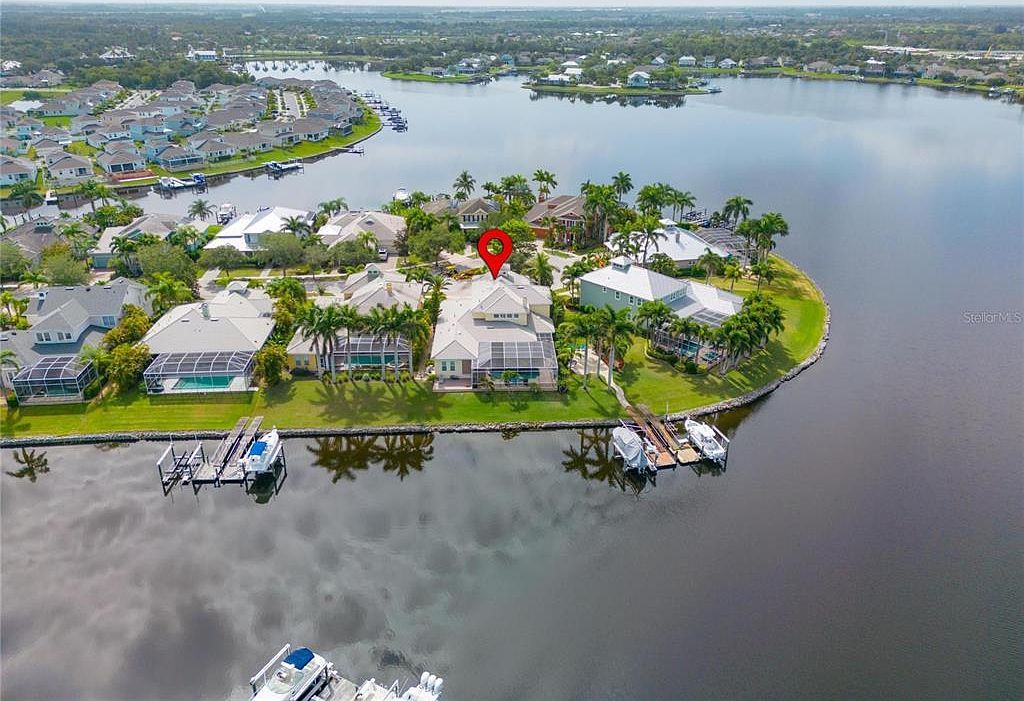 5406 Merritt Island Dr Apollo Beach, FL 33572 - Thumbnail 5