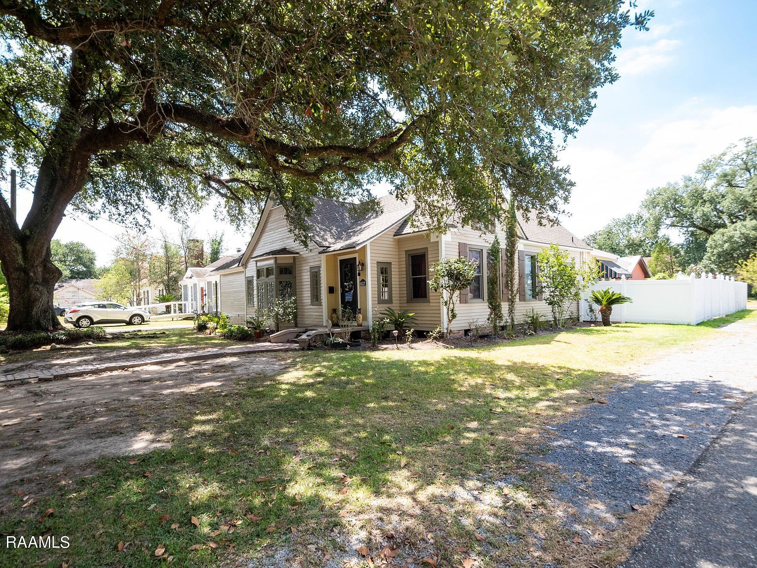 106 Edwards St Abbeville, LA 70510 - Thumbnail 5