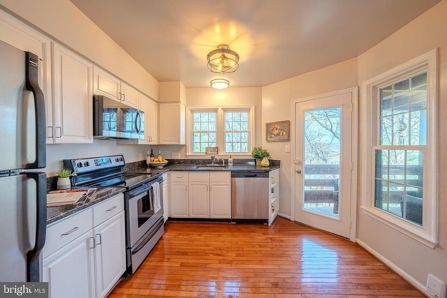 11168 Beaver Trail Ct Reston, VA 20191 - Thumbnail 5