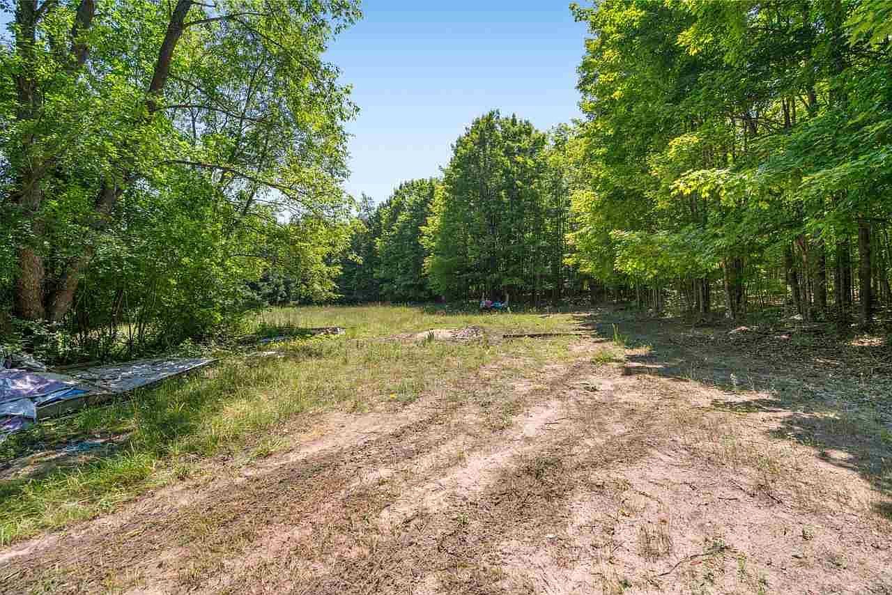 Spruce St LOT 1 East Jordan, MI 49727 - Thumbnail 5
