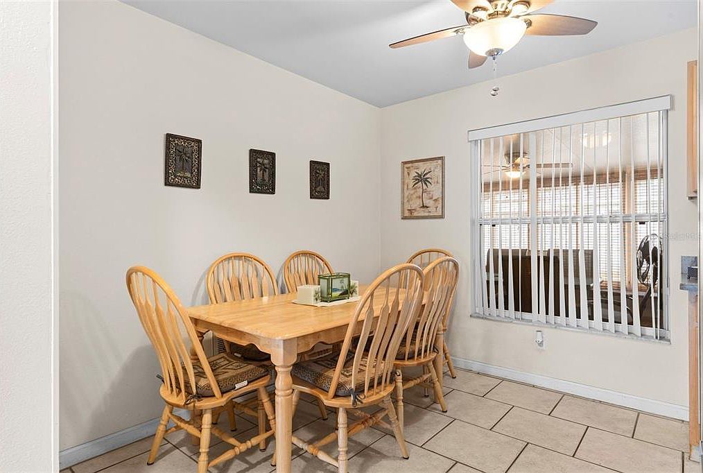 7276 21st St N Saint Petersburg, FL 33702 - Thumbnail 5