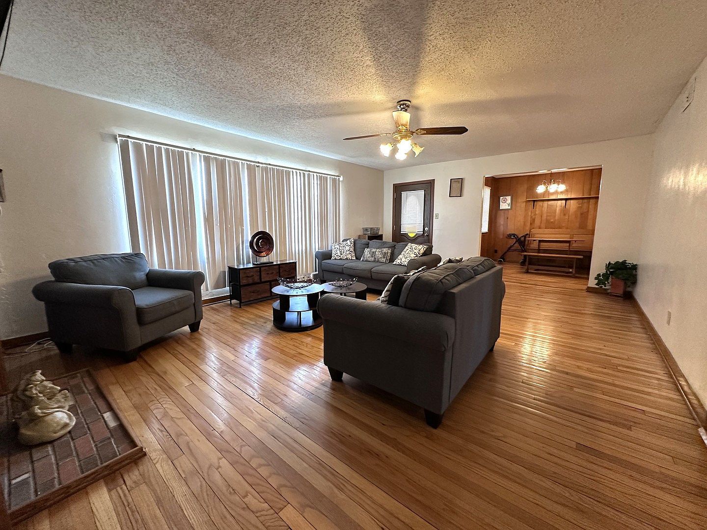 1107 Locust St Sterling, IL 61081 - Thumbnail 5