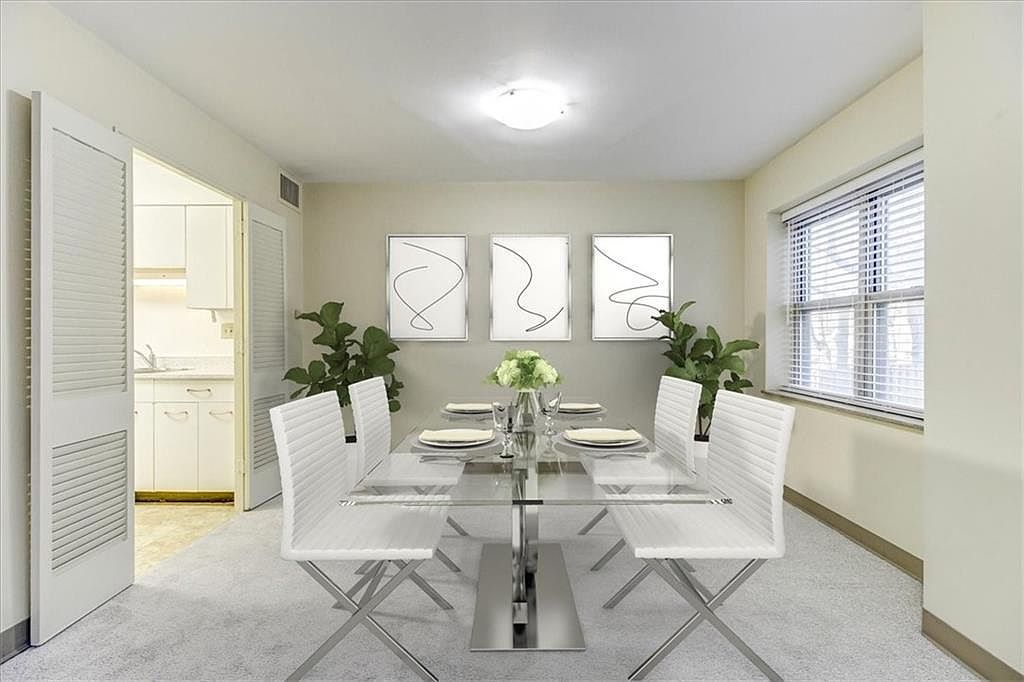 4550 Warwick Blvd APT 106 Kansas City, MO 64111 - Thumbnail 5