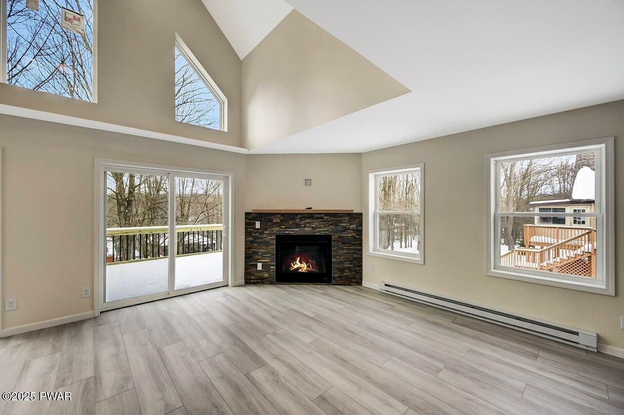 578 Lakeview Dr E Lake Ariel, PA 18436 - Thumbnail 5