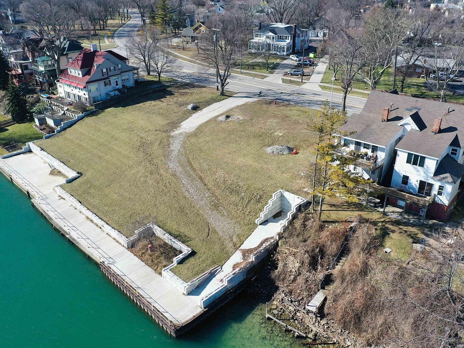 2444 Military St Port Huron, MI 48060 - Thumbnail 5