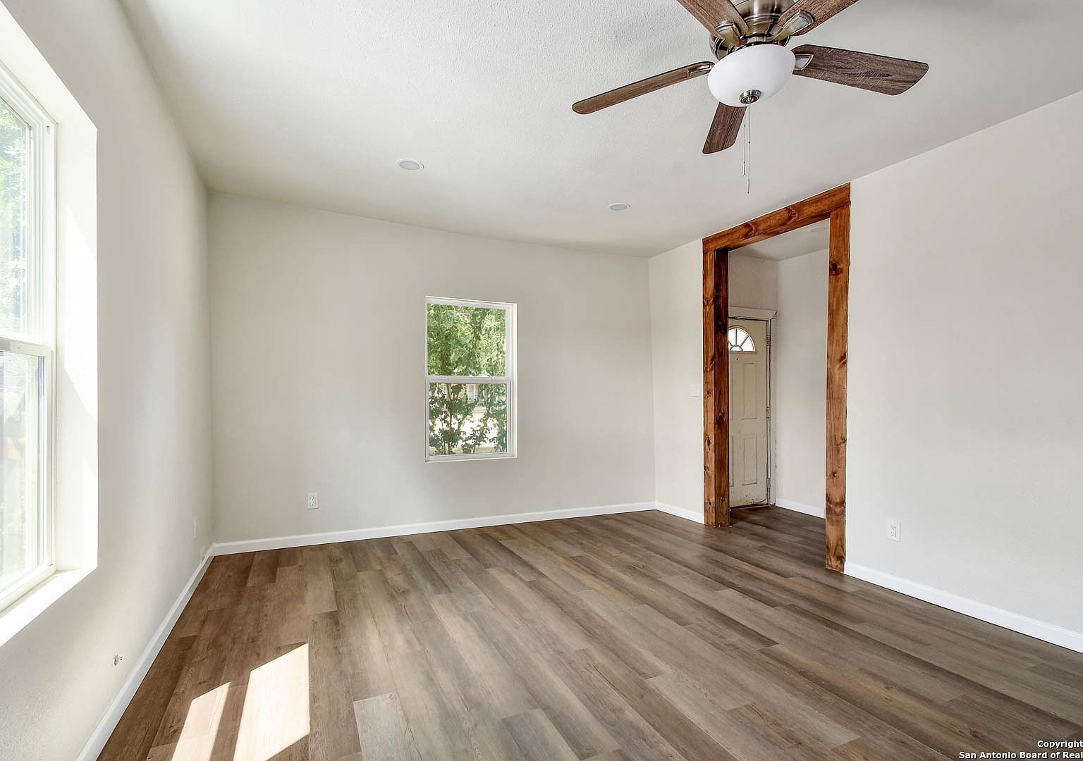 718 E Highland Blvd San Antonio, TX 78210 - Thumbnail 5