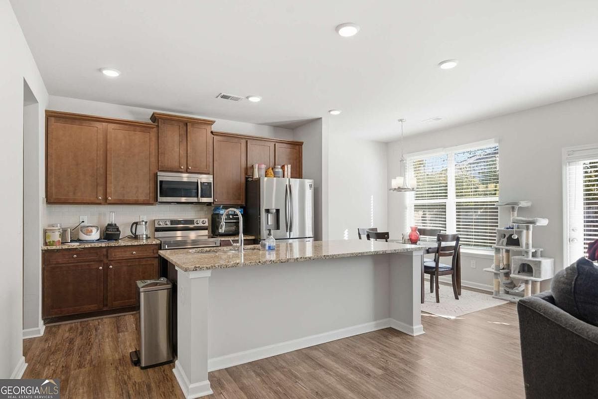 103 McGinnis Cir Calhoun, GA 30701 - Thumbnail 5