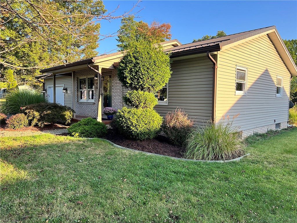 8 Durst St Greenville, PA 16125 - Thumbnail 5
