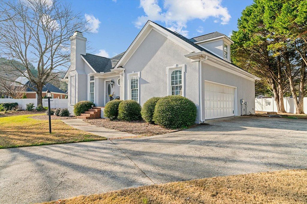 1908 Fairfield Dr Dalton, GA 30720 - Thumbnail 5