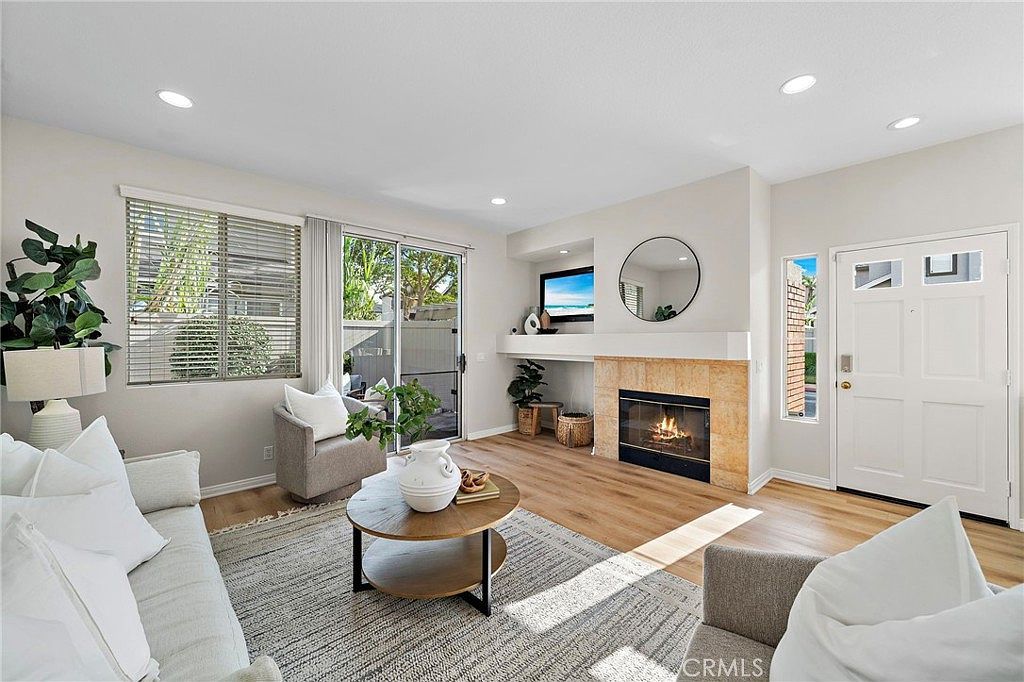 834 N Kintyre Dr Orange, CA 92869 - Thumbnail 5