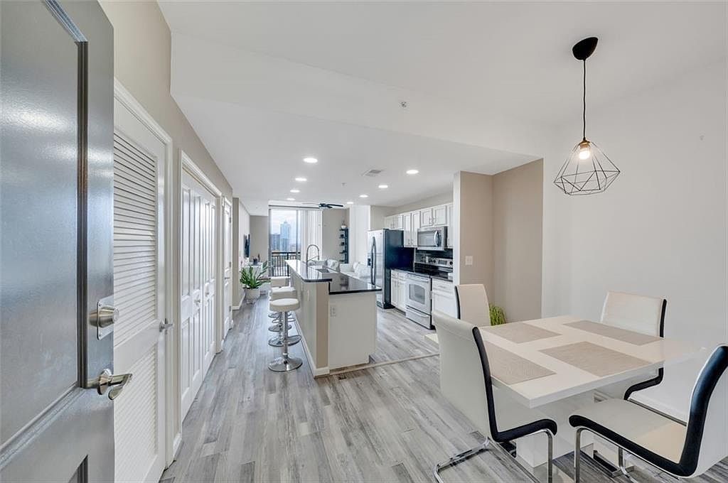 3040 Peachtree Rd NW UNIT 1308 Atlanta, GA 30305 - Thumbnail 5