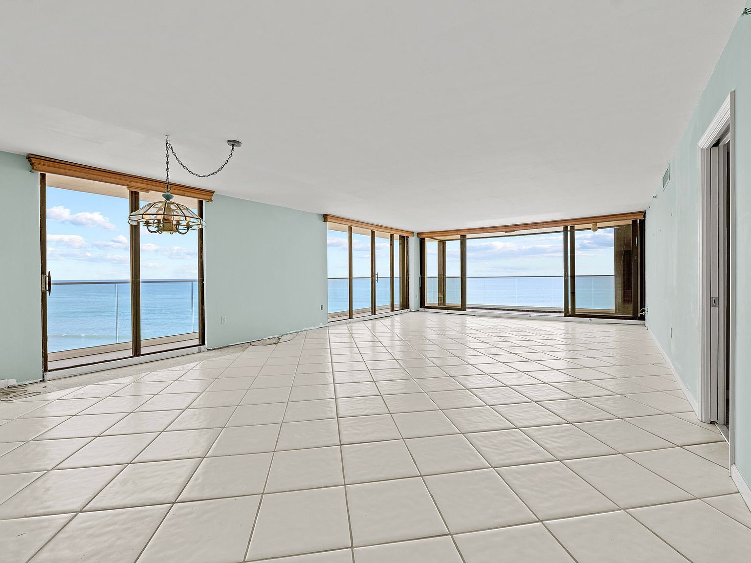 100 Beach Rd APT 801 Tequesta, FL 33469 - Thumbnail 5