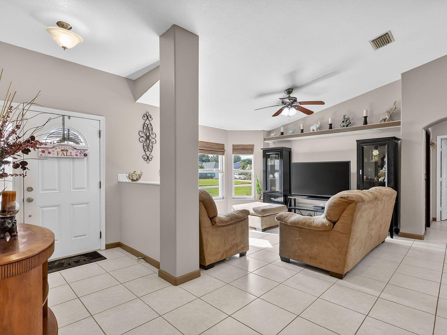 557 SW Halkell Ave Port Saint Lucie, FL 34953 - Thumbnail 5