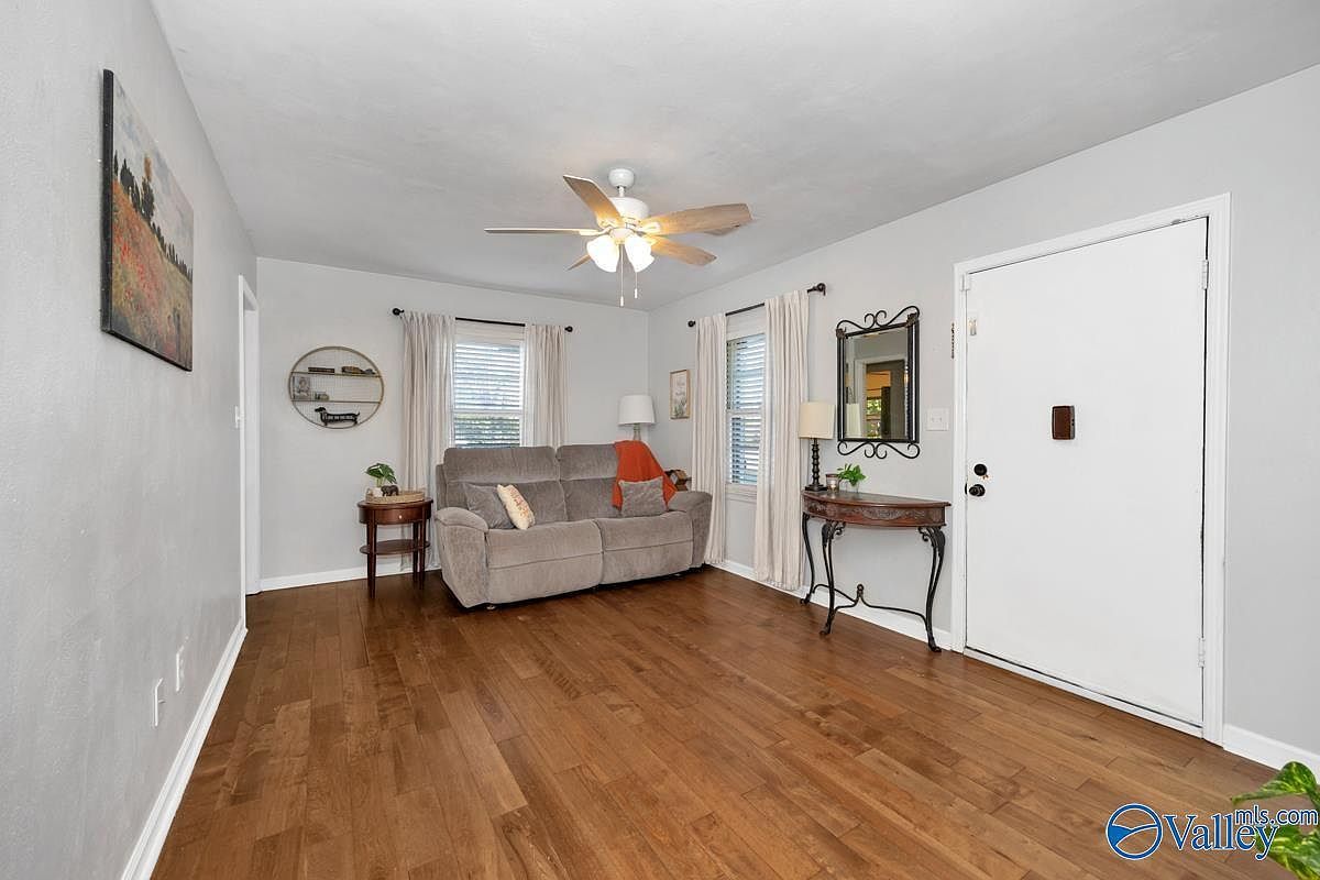 2016 13th St SE Decatur, AL 35601 - Thumbnail 5