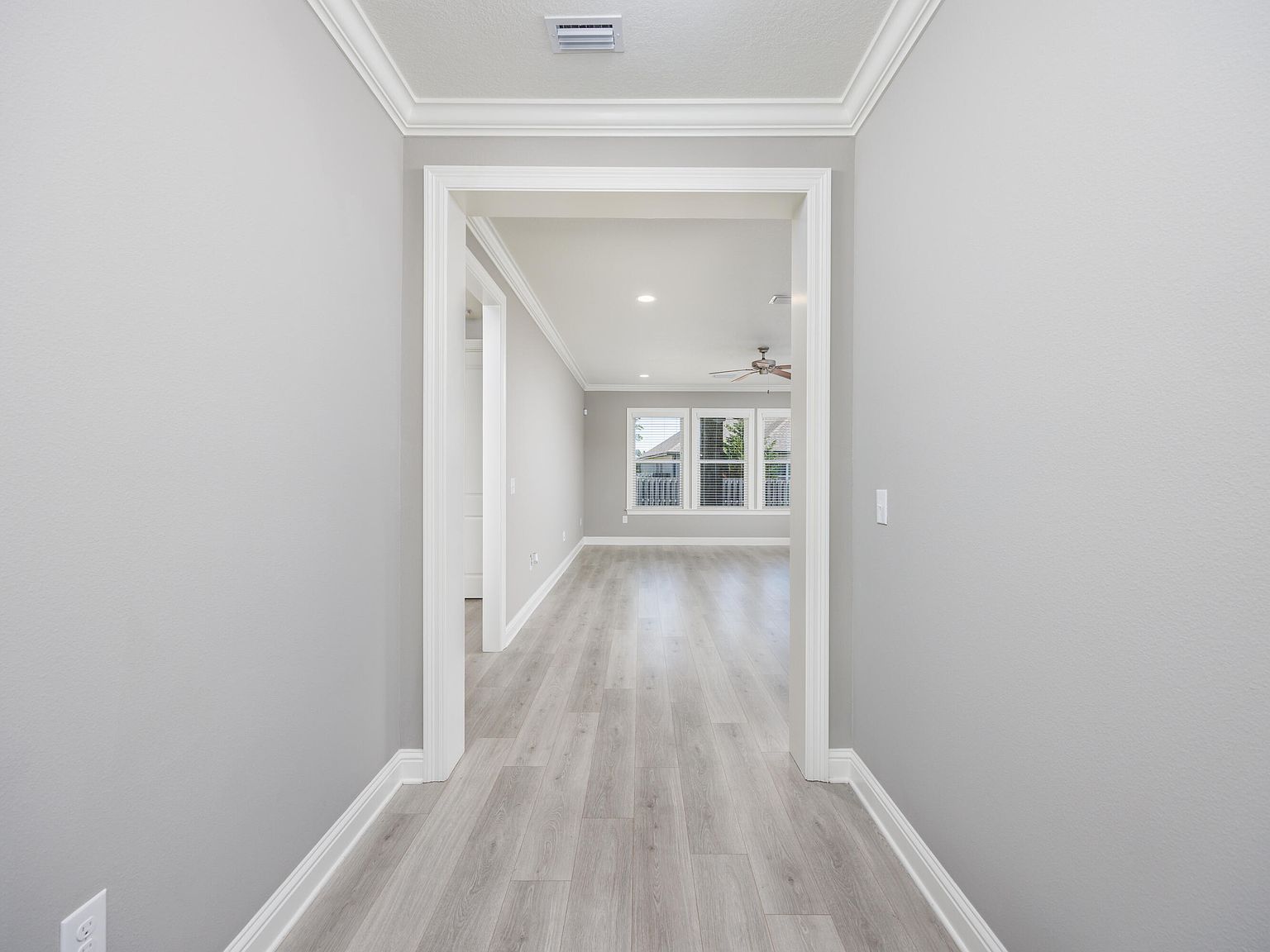 77 Perimeter Pl Freeport, FL 32439 - Thumbnail 5