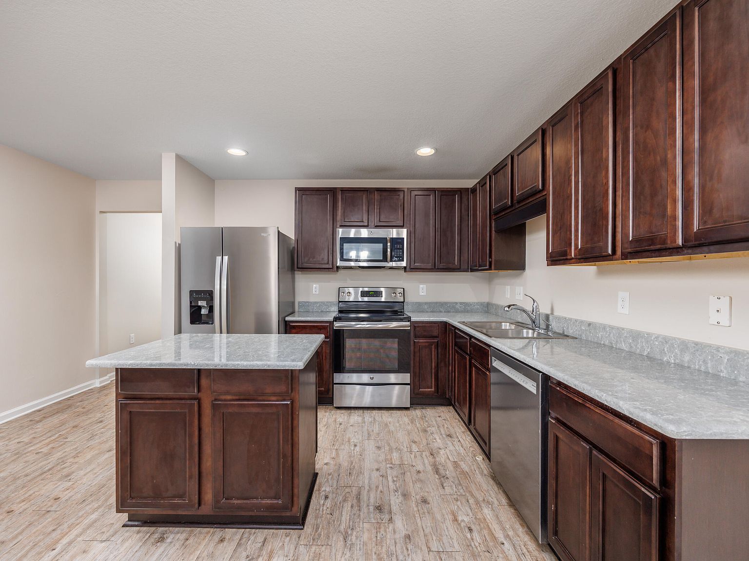 617 Fanny Ann Way Freeport, FL 32439 - Thumbnail 5