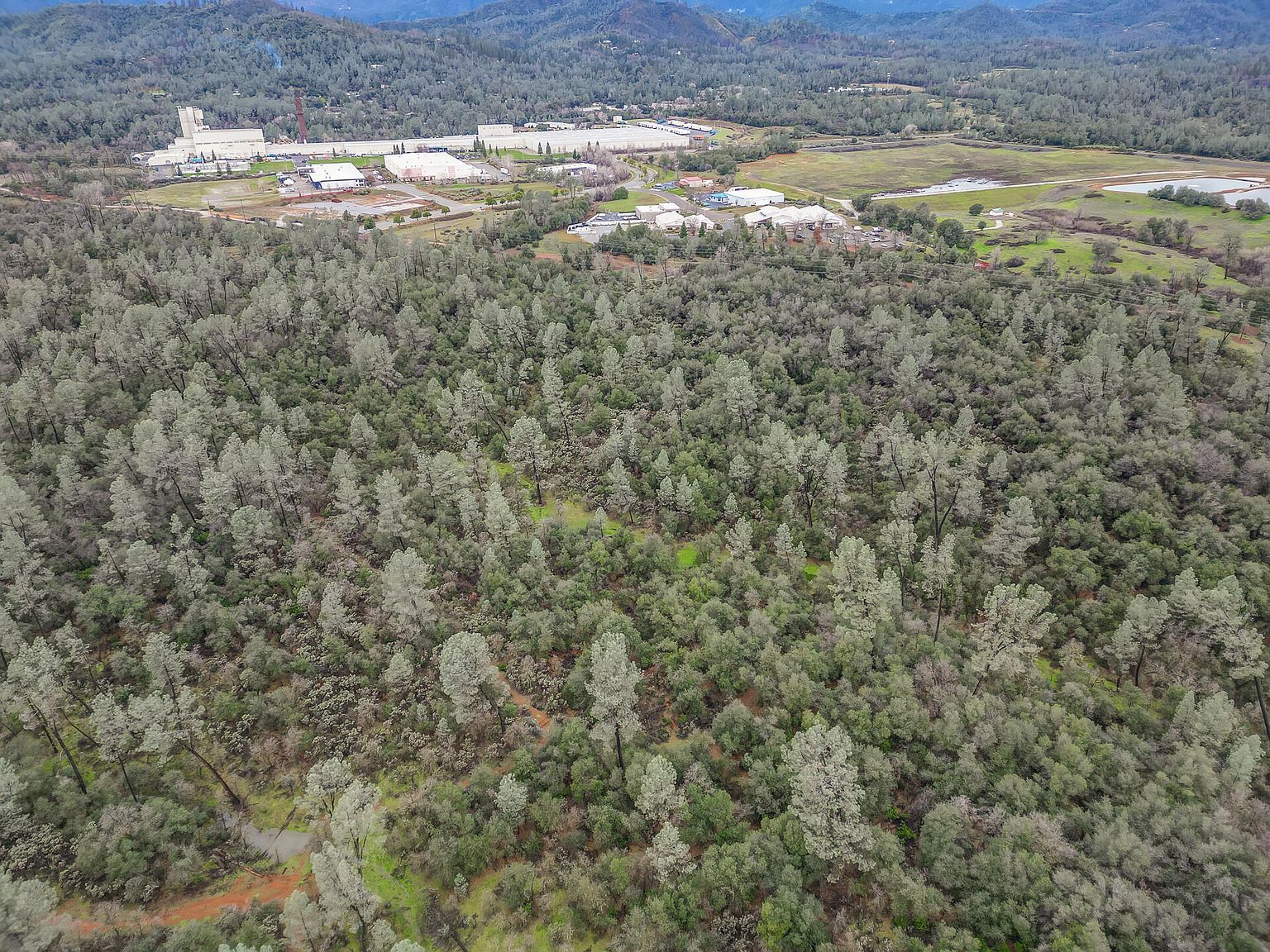 Shasta Gateway Dr Shasta Lake, CA 96019 - Thumbnail 5