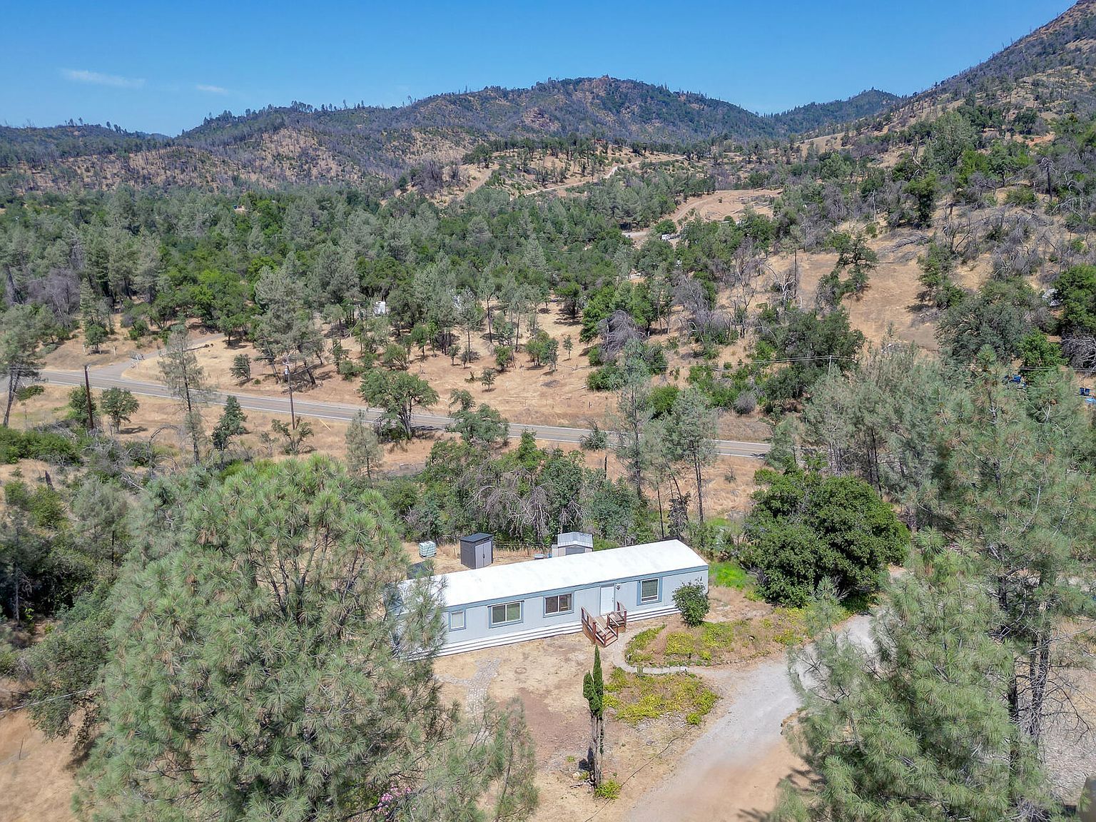 21484 Driftwood Trl Redding, CA 96003 - Thumbnail 5