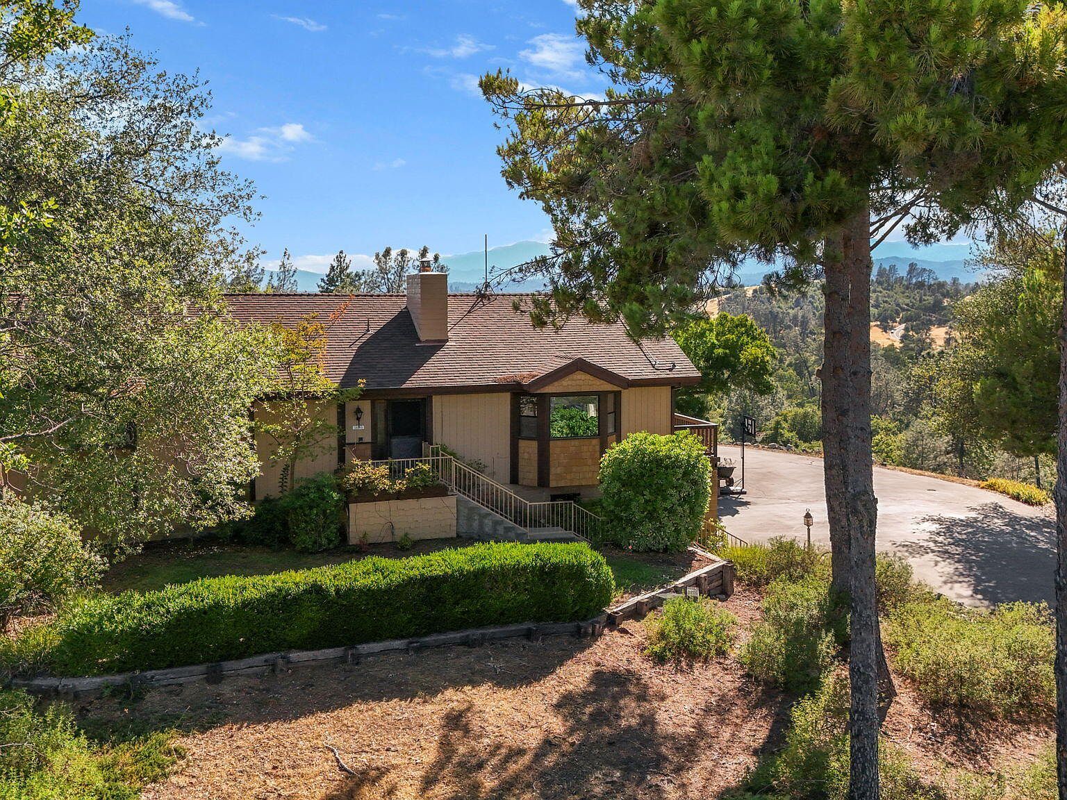 19924 Woodchuck Trl Redding, CA 96003 - Thumbnail 5