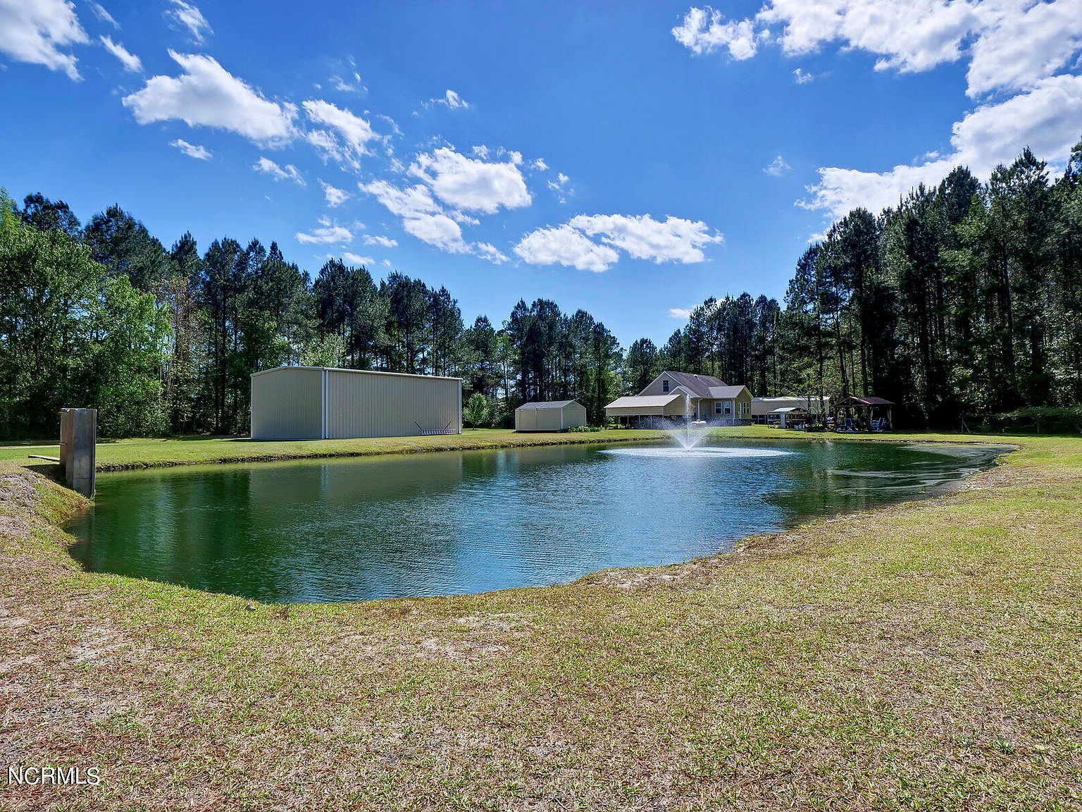 6079 Bell Williams Rd Currie, NC 28435 - Thumbnail 5