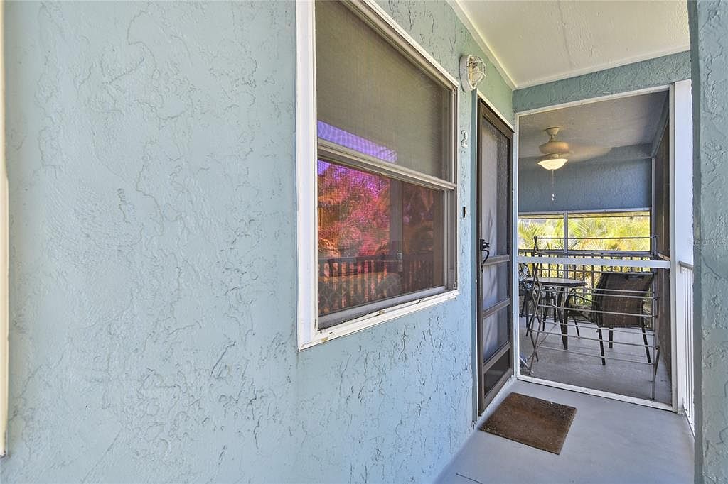 205 Highland Ave UNIT 2 Bradenton Beach, FL 34217 - Thumbnail 5