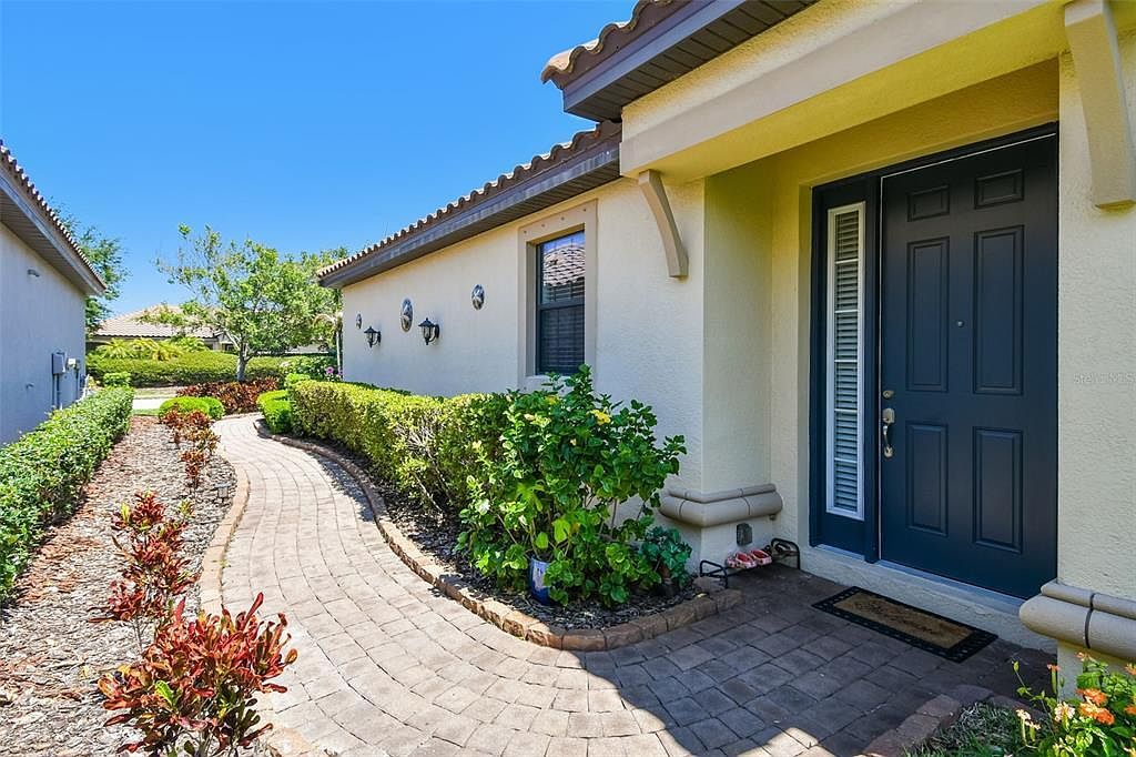 10205 Saint Francis Ter Palmetto, FL 34221 - Thumbnail 5