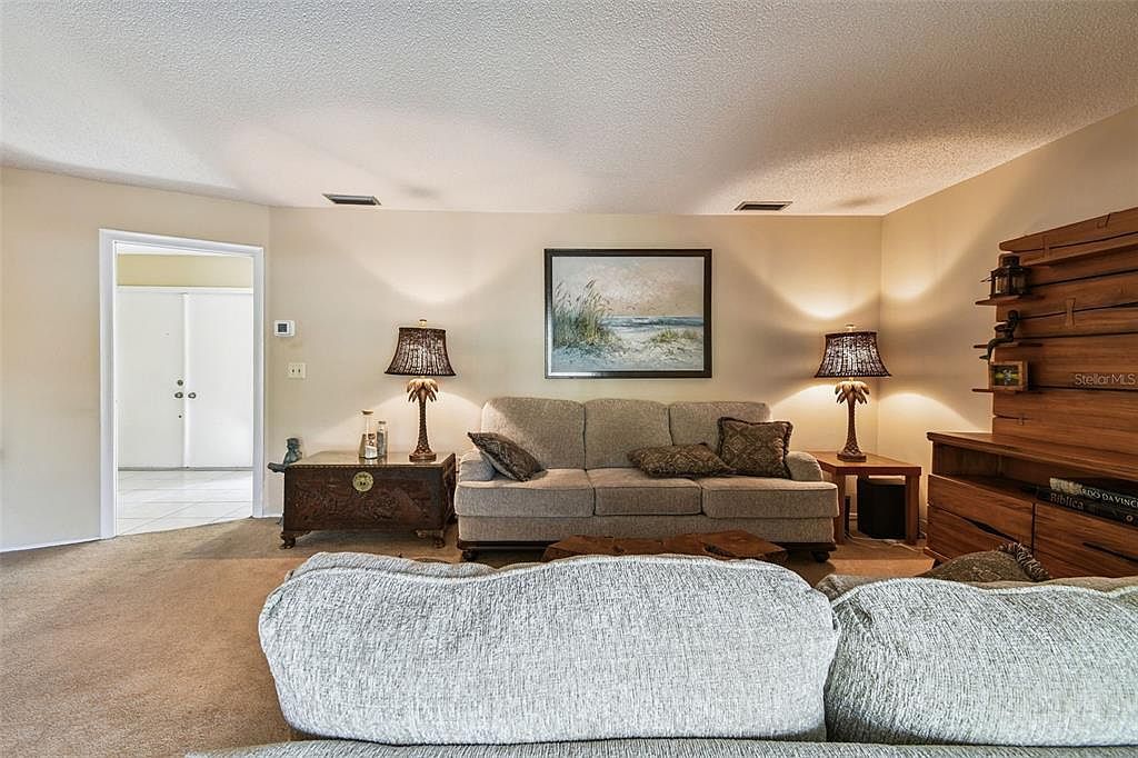 2210 71st St W Bradenton, FL 34209 - Thumbnail 5