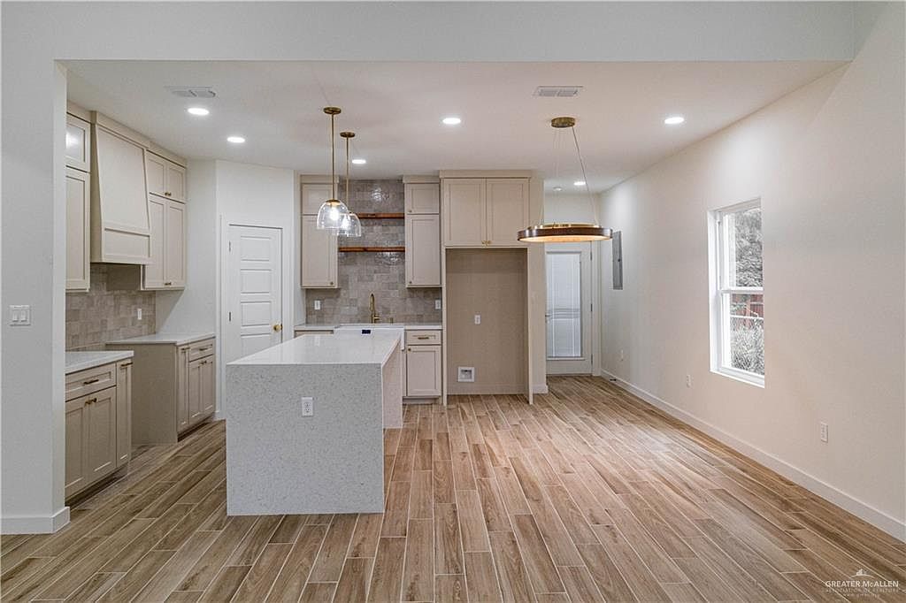 322 Palm Ave Mercedes, TX 78570 - Thumbnail 5