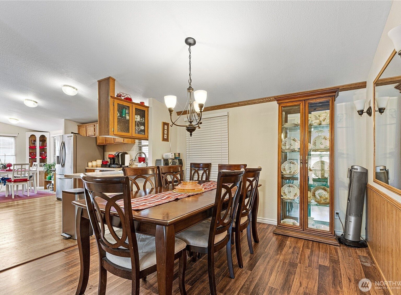 1827 137th St E #102 Tacoma, WA 98445 - Thumbnail 5