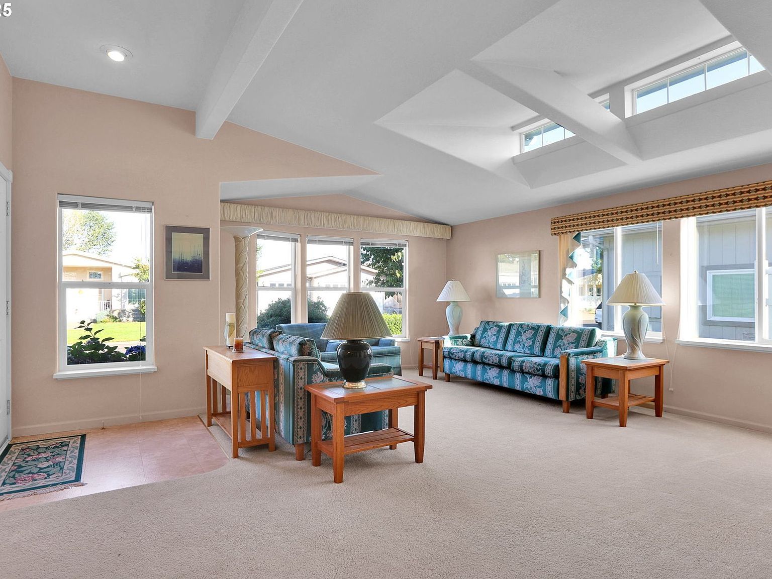 2488 Northampton Eugene, OR 97404 - Thumbnail 5