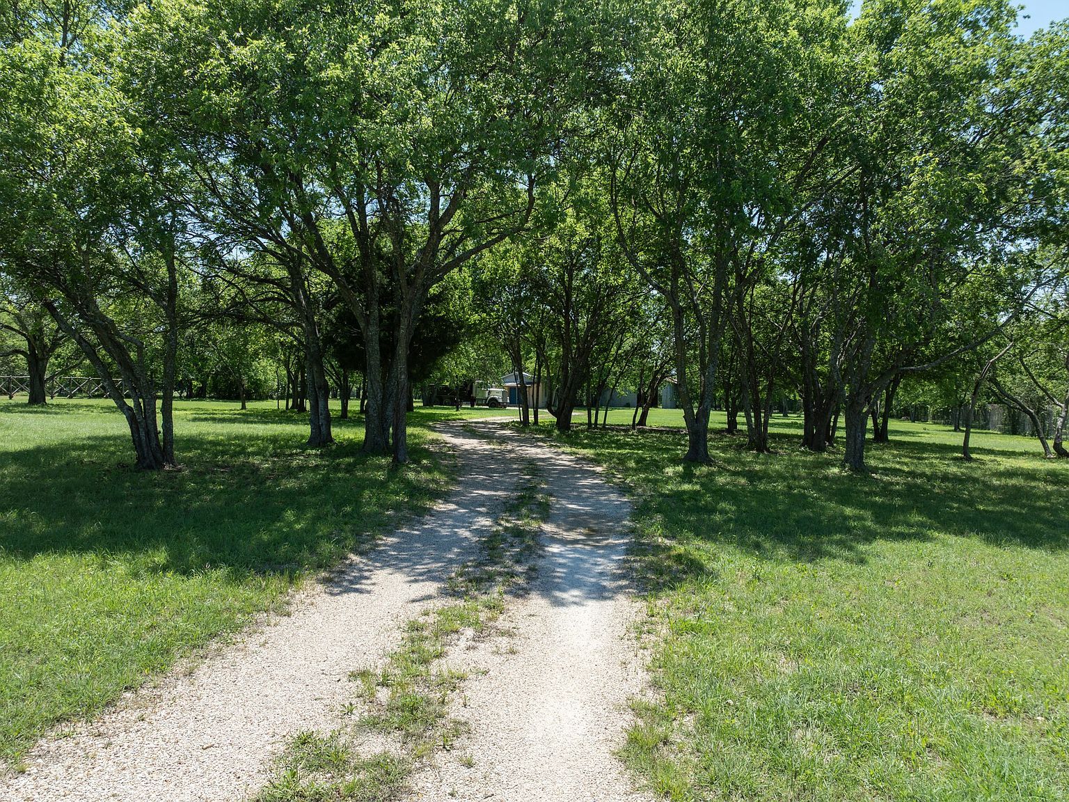 1355 N Houston St Lorena, TX 76655 - Thumbnail 5