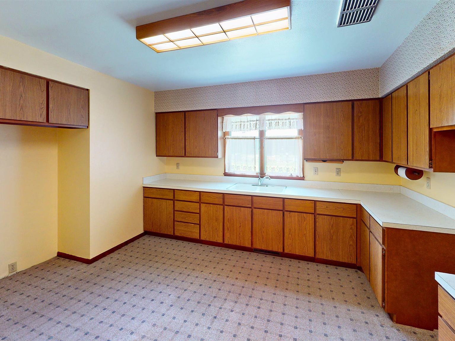 611 E 17th St Spencer, IA 51301 - Thumbnail 5