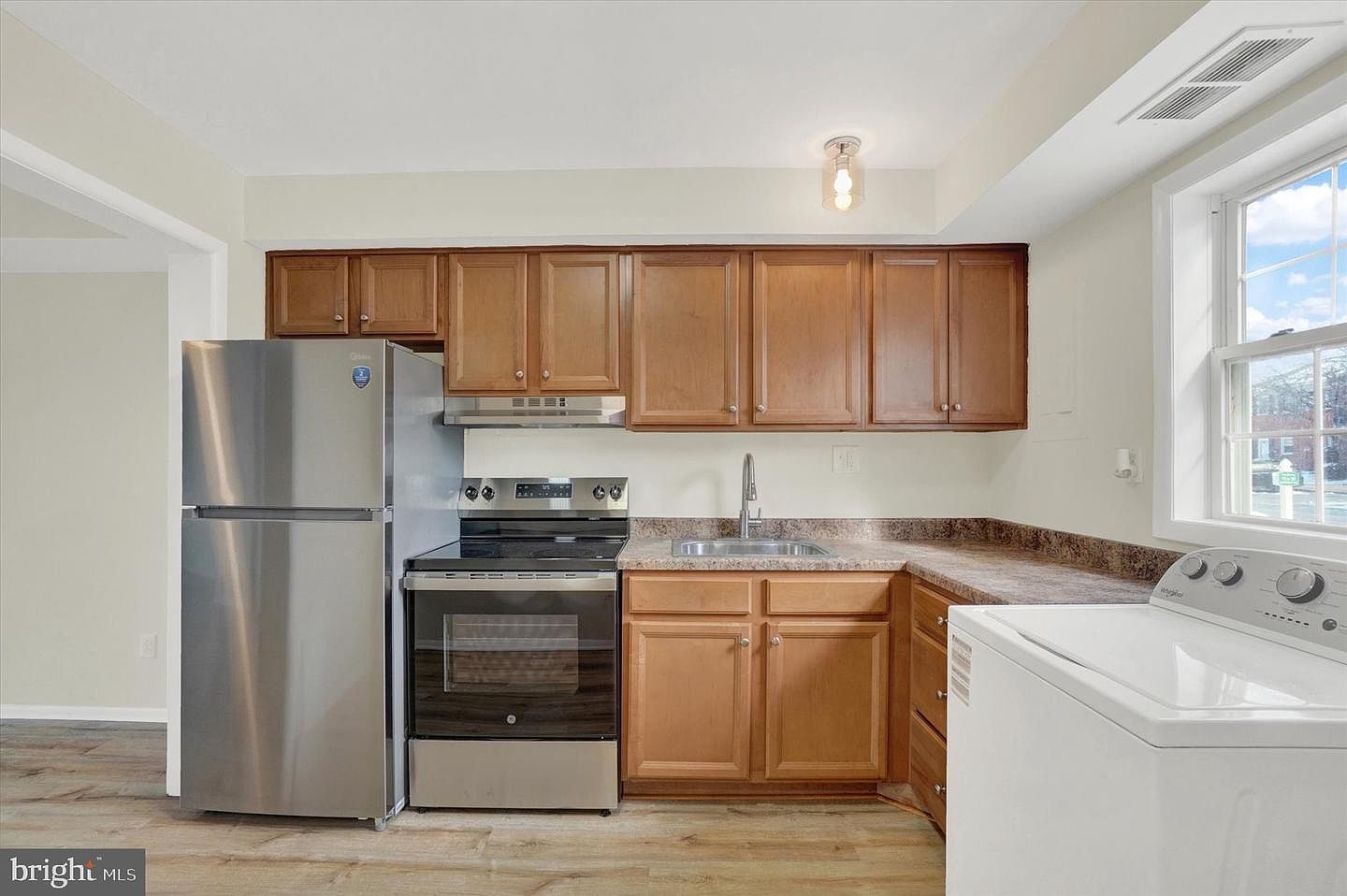 765 Colony Dr York, PA 17404 - Thumbnail 5