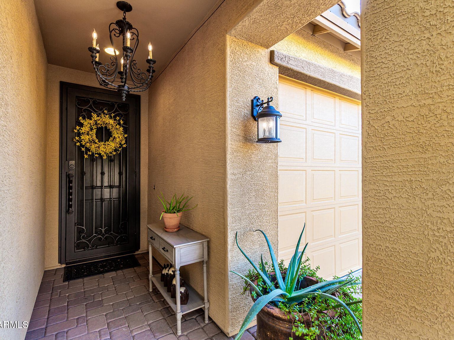 2445 E Beverly Rd Phoenix, AZ 85042 - Thumbnail 5