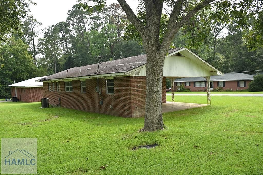 305 S Baker St Glennville, GA 30427 - Thumbnail 5
