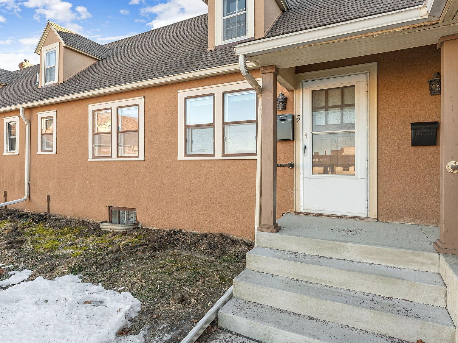 301 W Oakland Ave APT 5 Austin, MN 55912 - Thumbnail 5