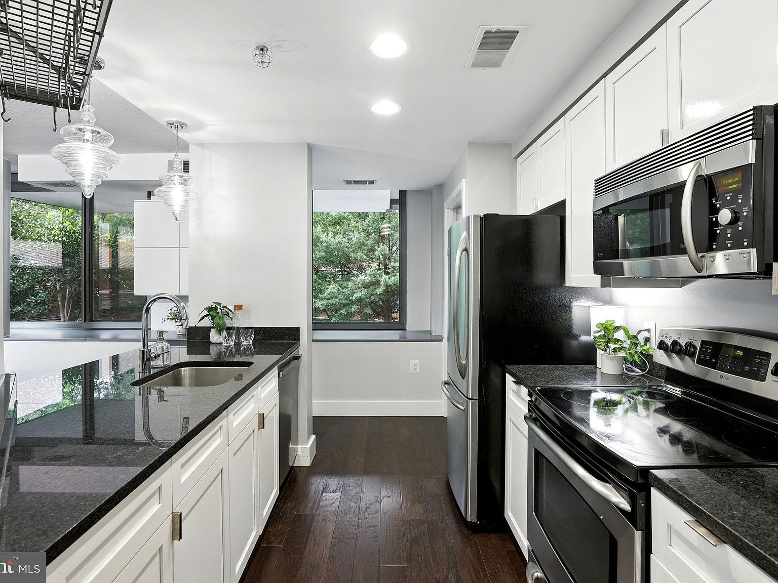 2001 15th St N APT 111 Arlington, VA 22201 - Thumbnail 5