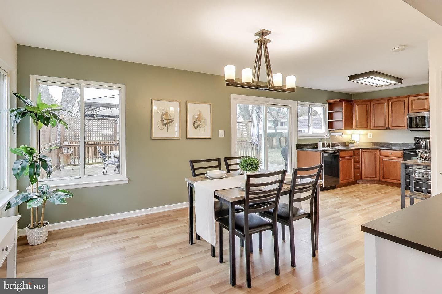 15510 Peach Walker Dr Bowie, MD 20716 - Thumbnail 5