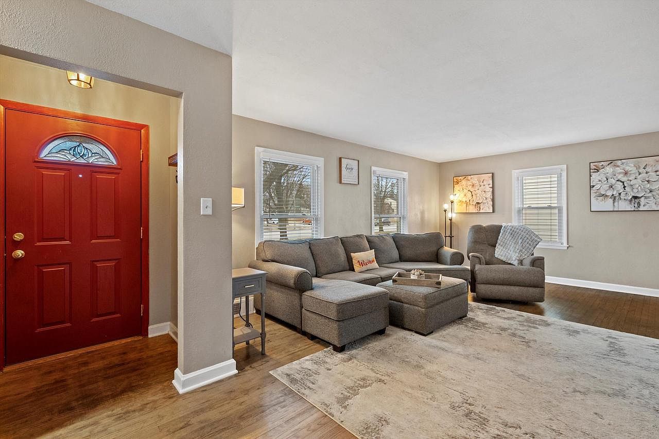 7224 W Bluemound Rd Wauwatosa, WI 53213 - Thumbnail 5