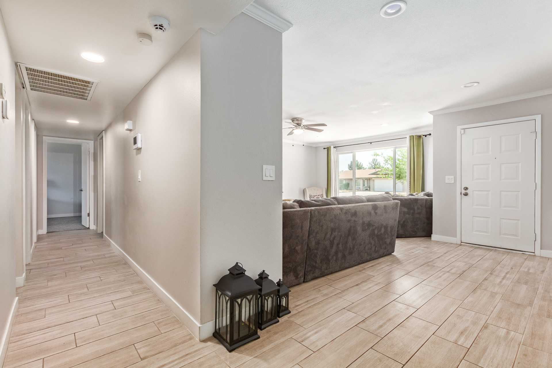 3008 West Acoma Drive, Phoenix, AZ, USA, 85053 - Thumbnail 5