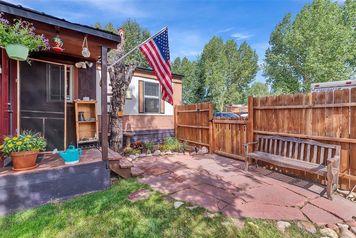 2900 W Acres Dr UNIT 20 Steamboat Springs, CO 80487 - Thumbnail 5