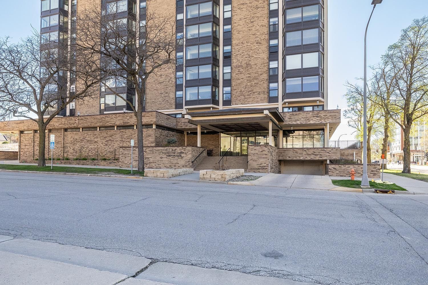 207 5th Ave SW APT 802 Rochester, MN 55902 - Thumbnail 5