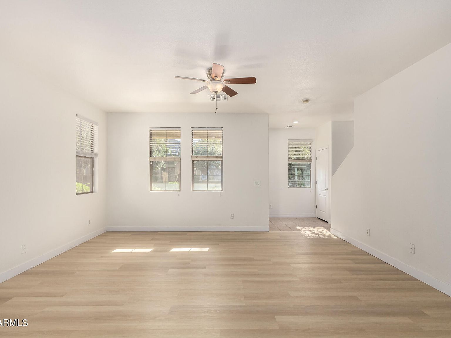 4382 E Selena Dr Phoenix, AZ 85050 - Thumbnail 5