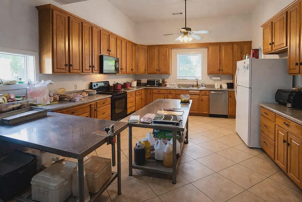 1504 Broad St Lumpkin, GA 31815 - Thumbnail 5