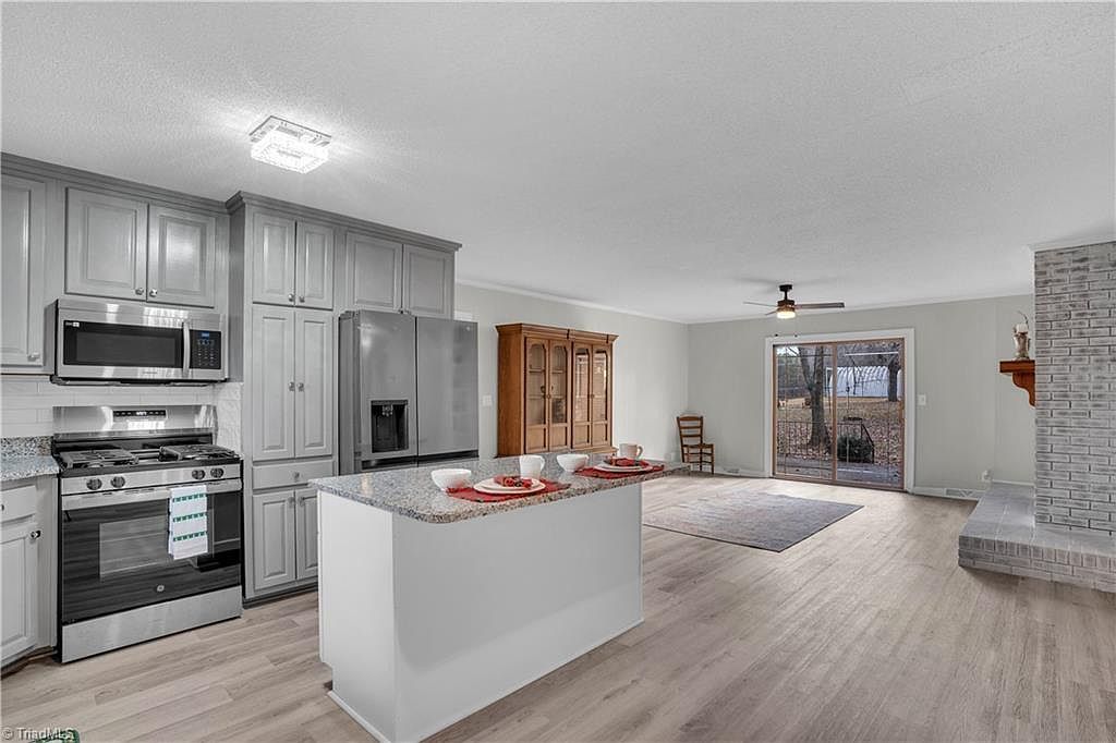 770 Hollingsworth Rd Randleman, NC 27317 - Thumbnail 5