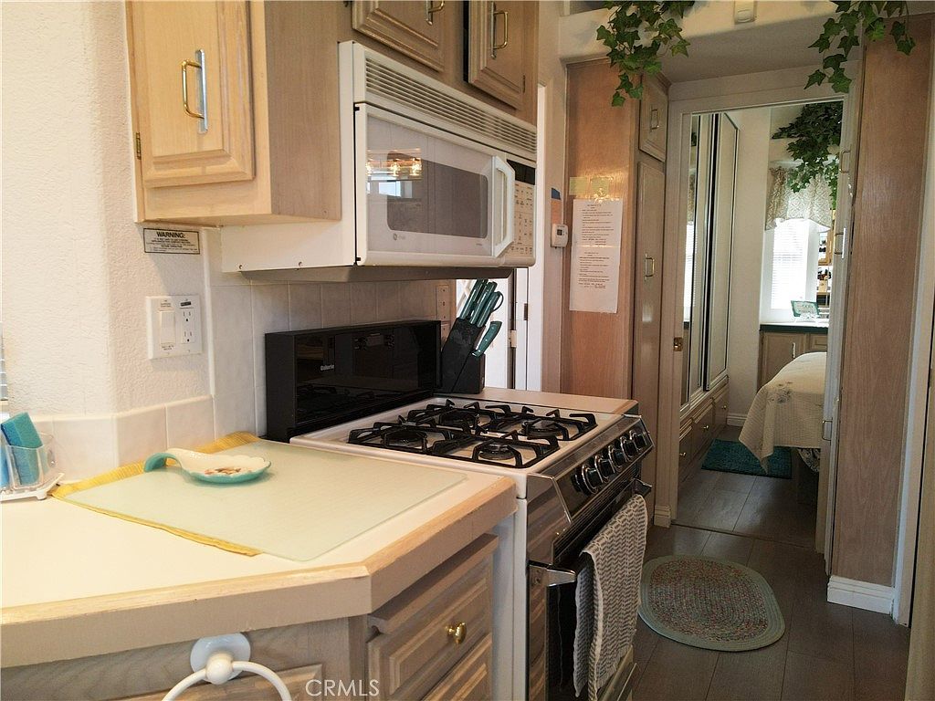 70200 Dillon Rd #148 Desert Hot Springs, CA 92241 - Thumbnail 5